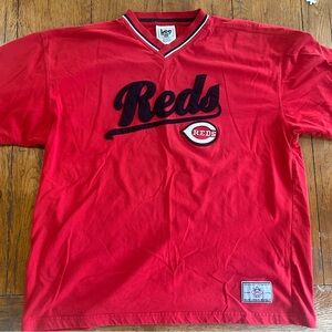 Reds Logo T-Shirt